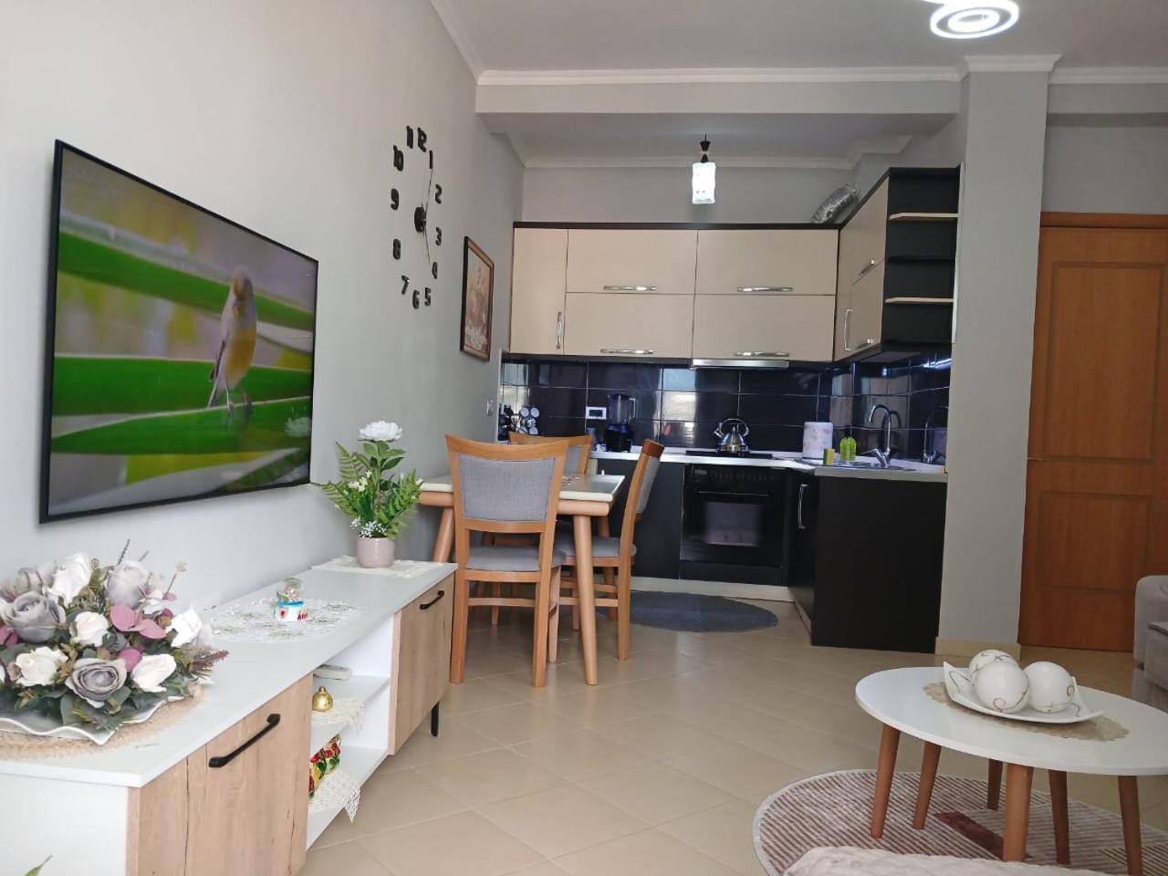Muska Comfy Apartment Berat Exterior photo
